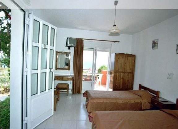 Maria Rooms Agia Ermioni Номер фото