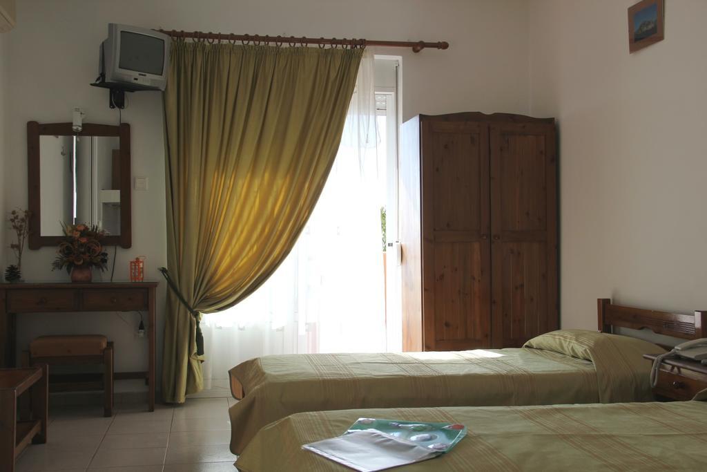 Maria Rooms Agia Ermioni Экстерьер фото